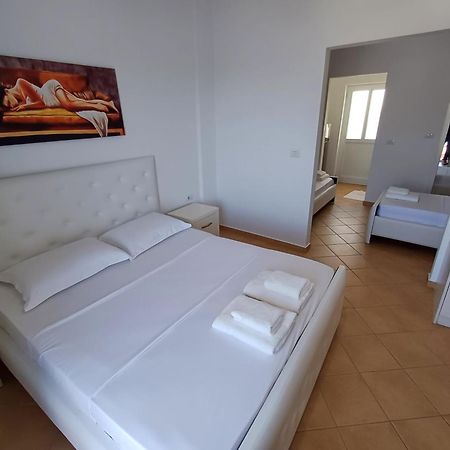 Hotel Sherifi Sarandë 外观 照片