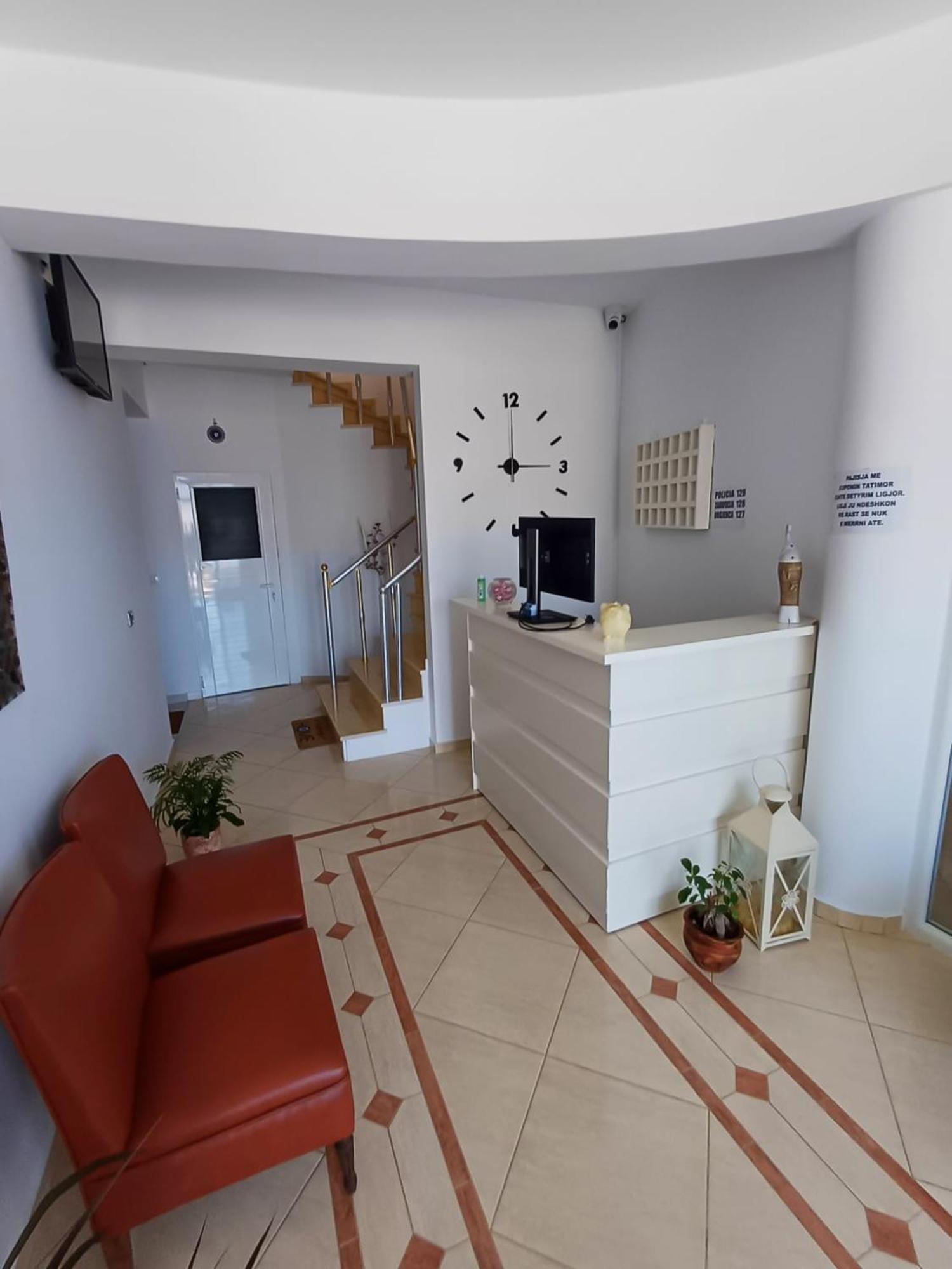 Hotel Sherifi Sarandë 外观 照片