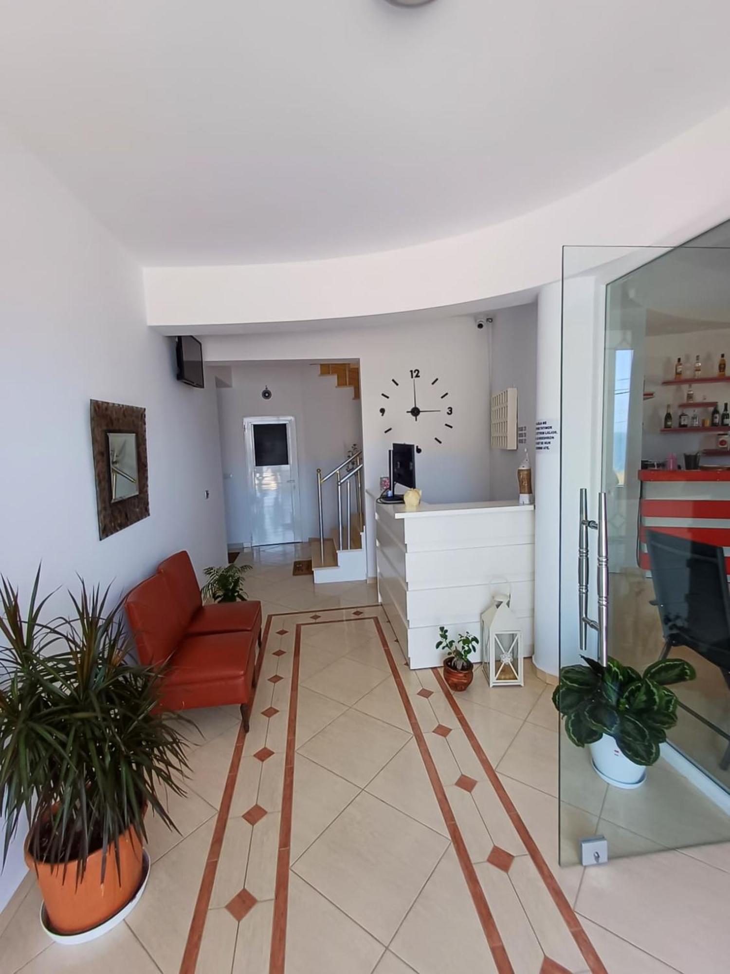 Hotel Sherifi Sarandë 外观 照片