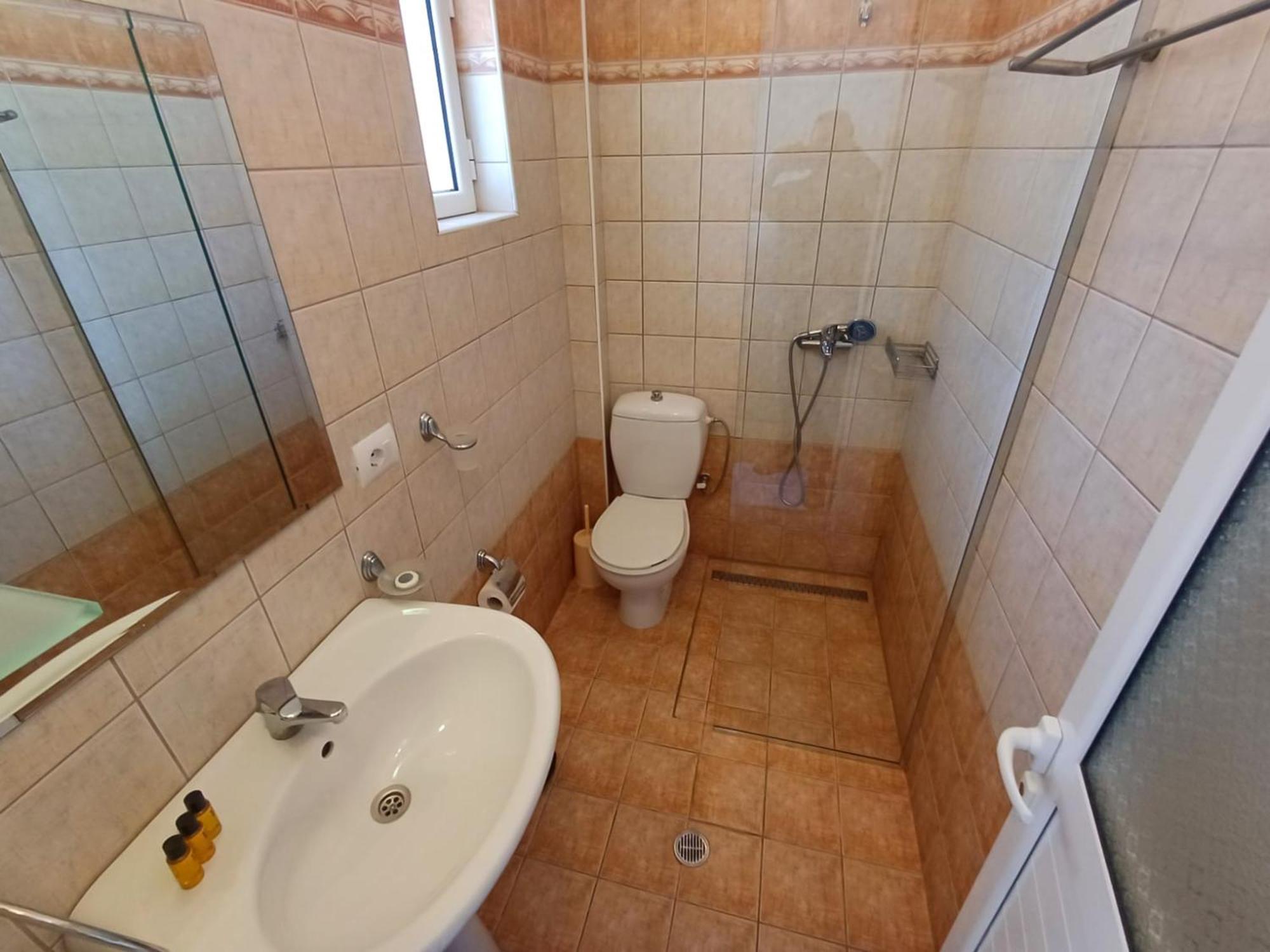 Hotel Sherifi Sarandë 外观 照片