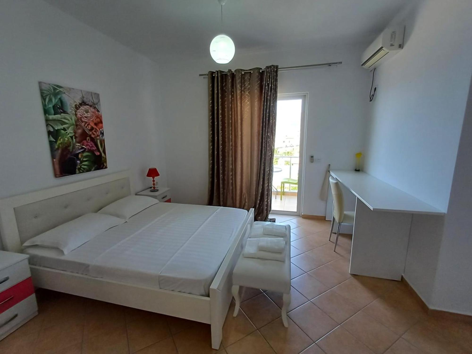 Hotel Sherifi Sarandë 外观 照片