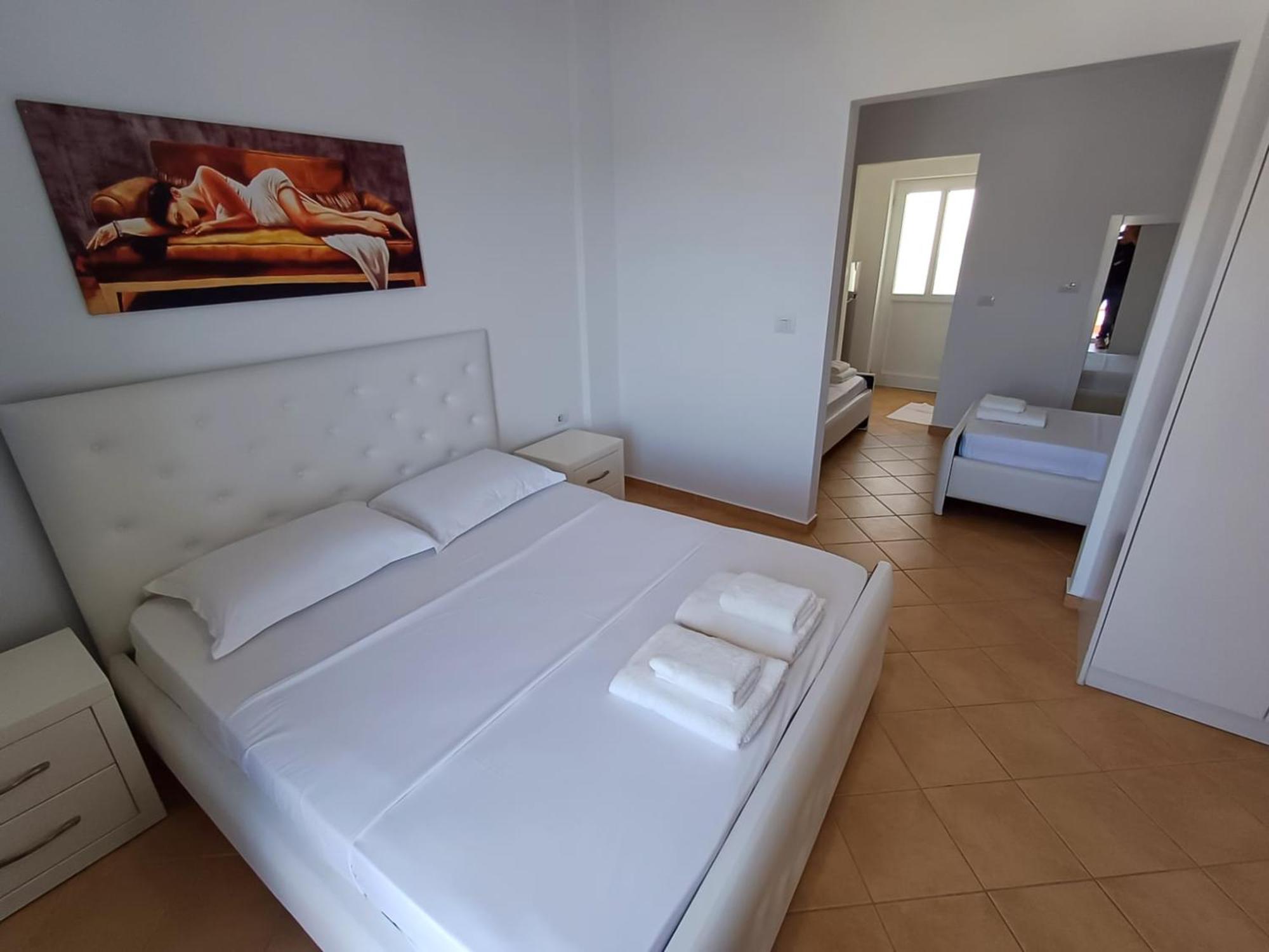 Hotel Sherifi Sarandë 外观 照片