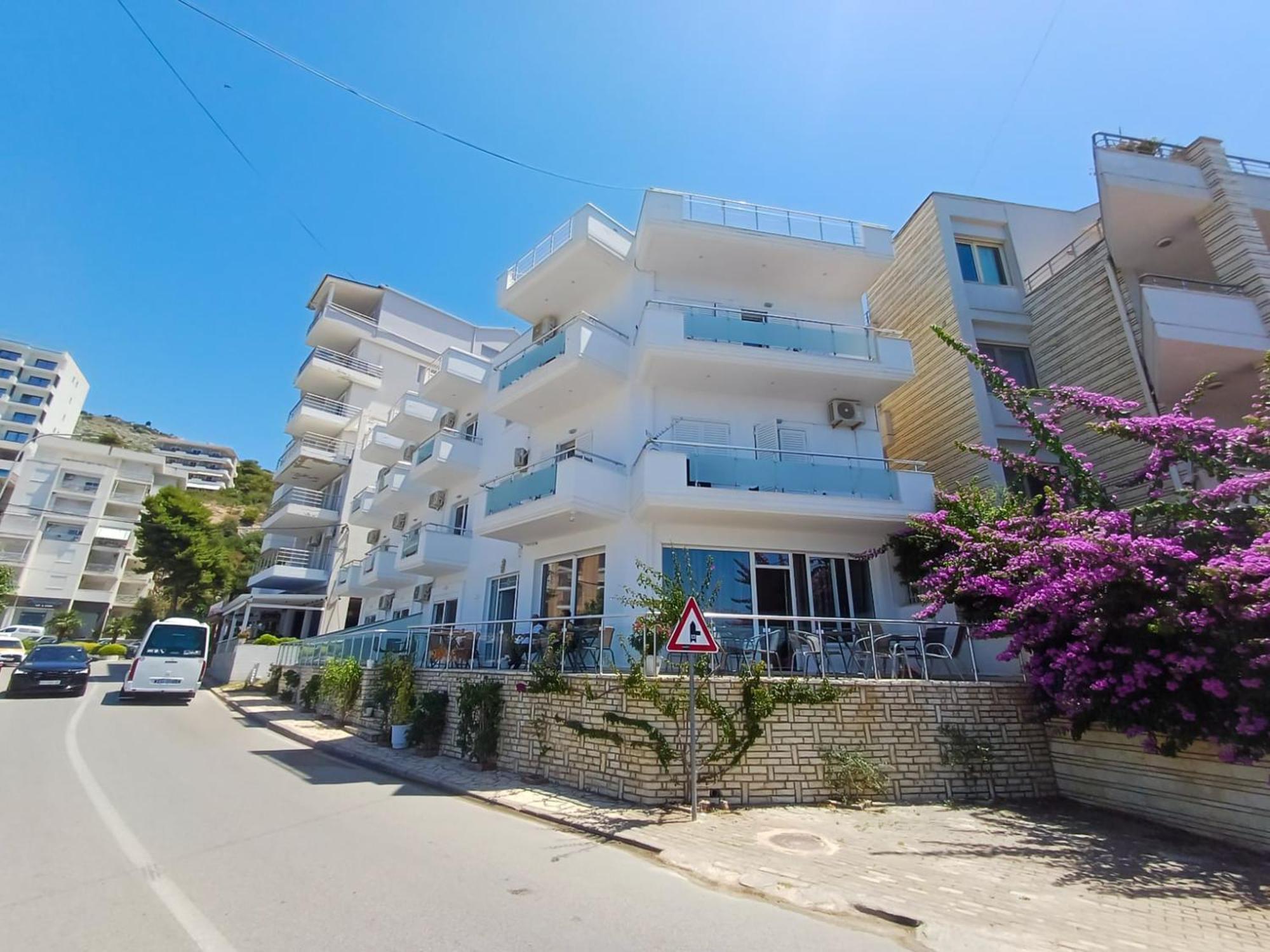 Hotel Sherifi Sarandë 外观 照片