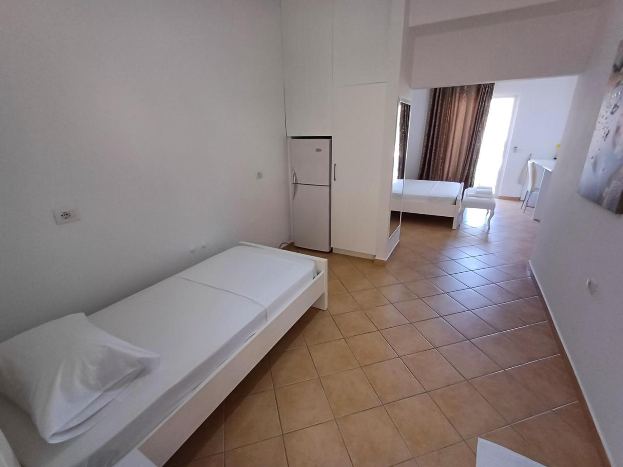 Hotel Sherifi Sarandë 外观 照片